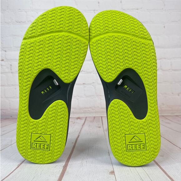Reef Fanning Swell Checkers With Bottle Opener Flip Flops Sandals Mens Size 10 - Picture 9 of 10